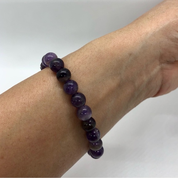 Amethyst Gemstone Beaded Bracelet - Picture 6 of 7